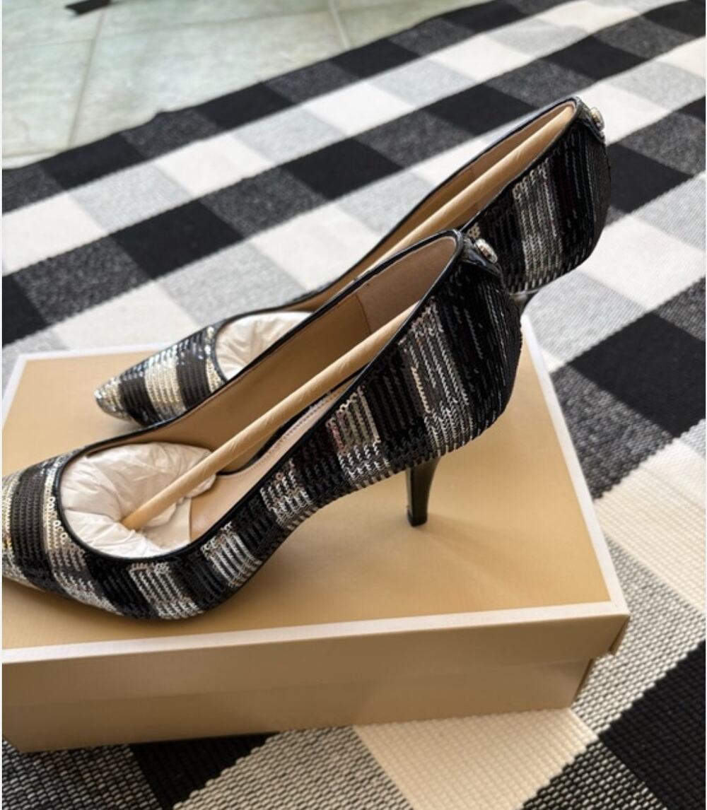 Michael Kors Black Silver Sequin Pumps High Heel Shoes Size.8.5 Party *FLAWED*